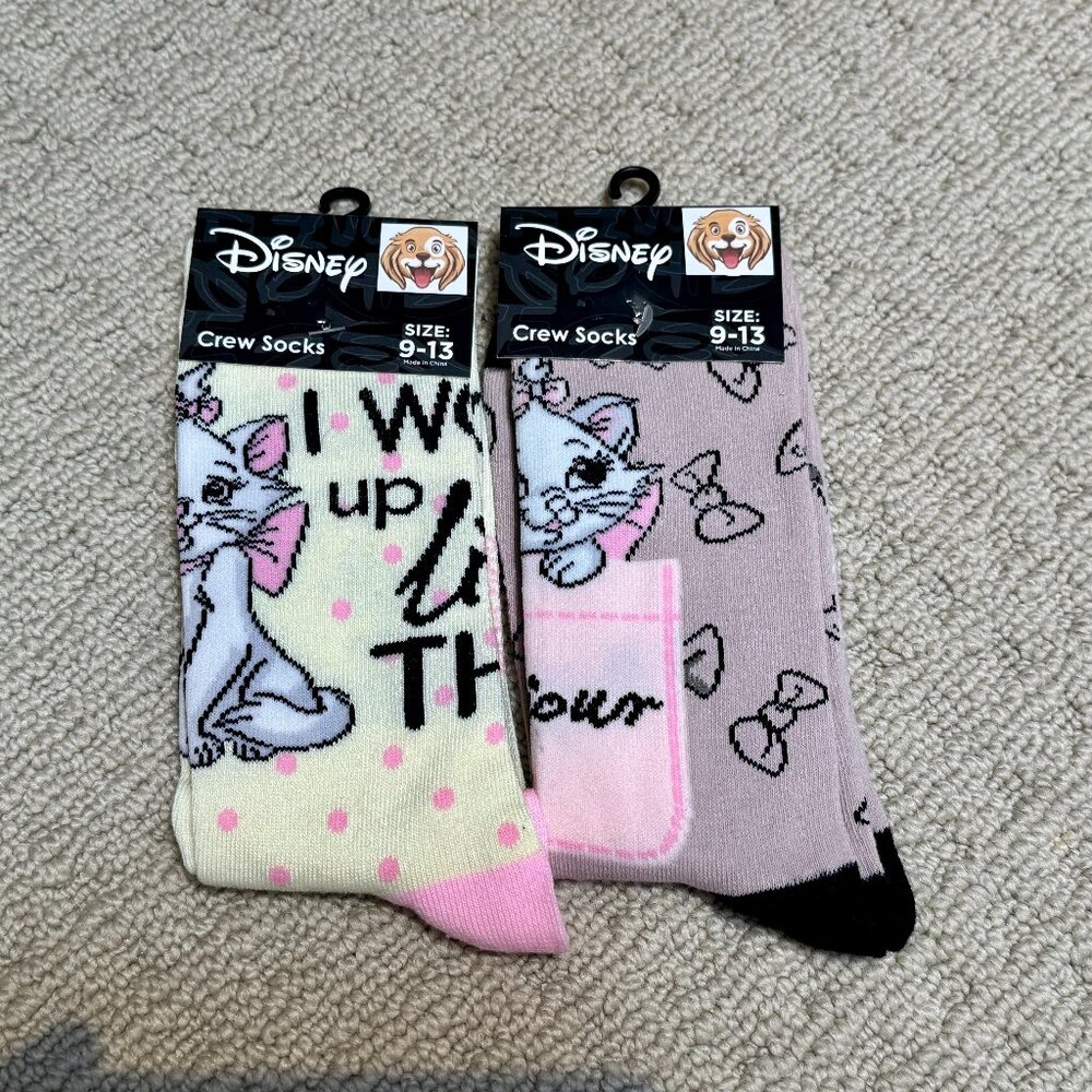 2 Mixed Disney Cats New Novelty Crew Socks Size 6-12/13 - Men's/Women's -